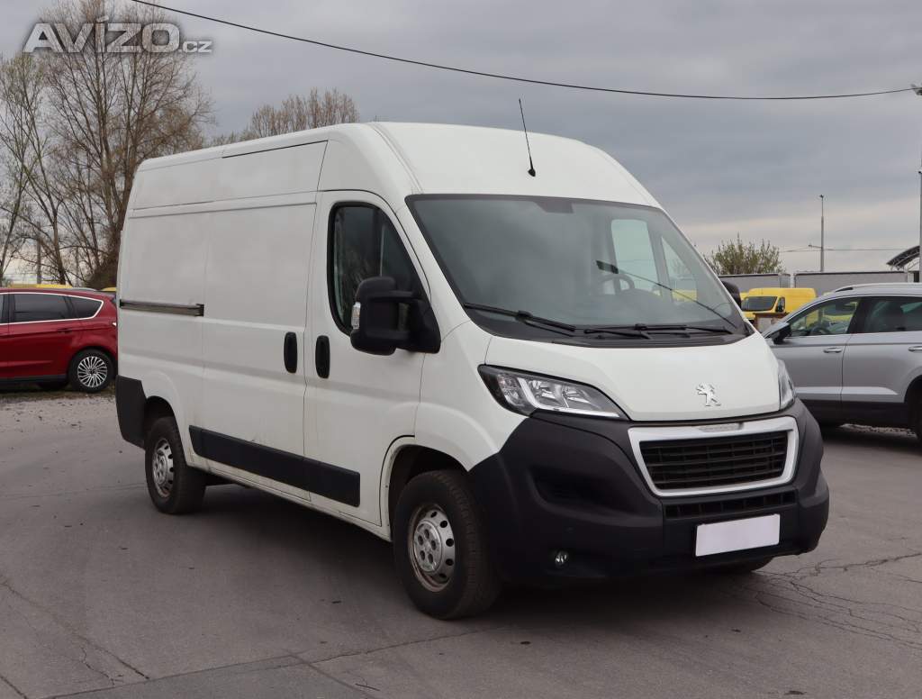 Peugeot Boxer 2.2 BlueHDi