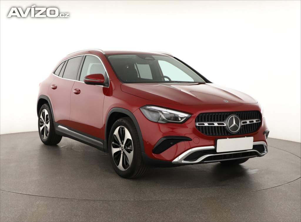 Mercedes-Benz GLA GLA 180