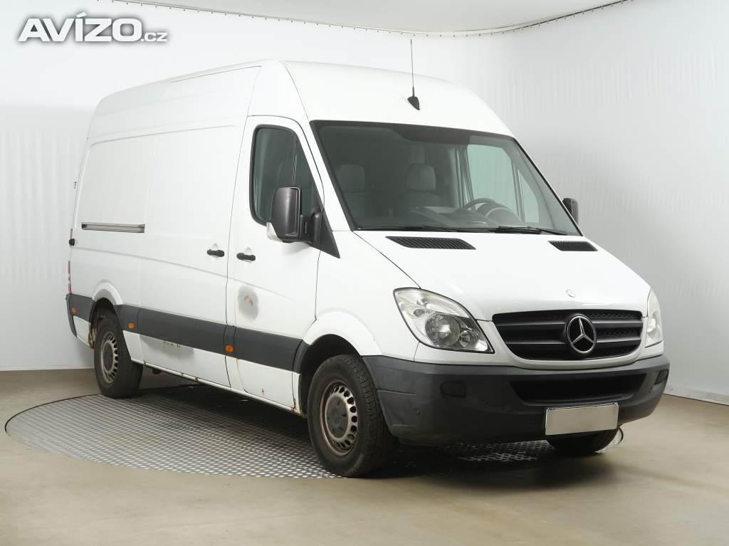 Mercedes-Benz Sprinter 215 CDI