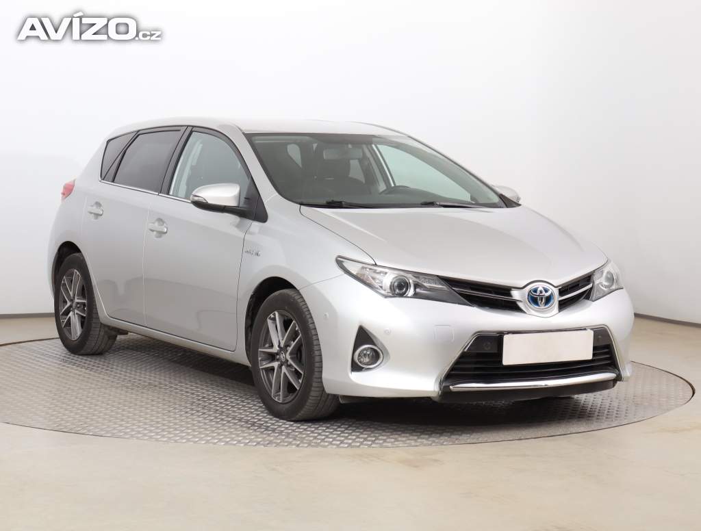 Toyota Auris Hybrid
