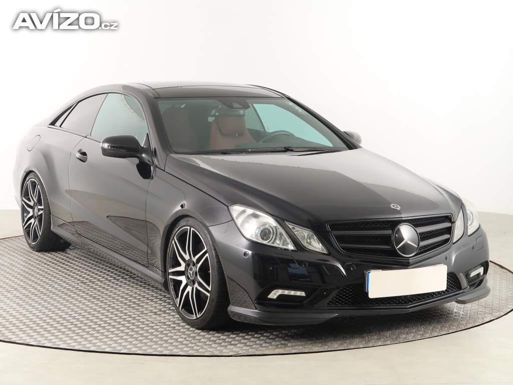 Mercedes-Benz Třídy E E 500
