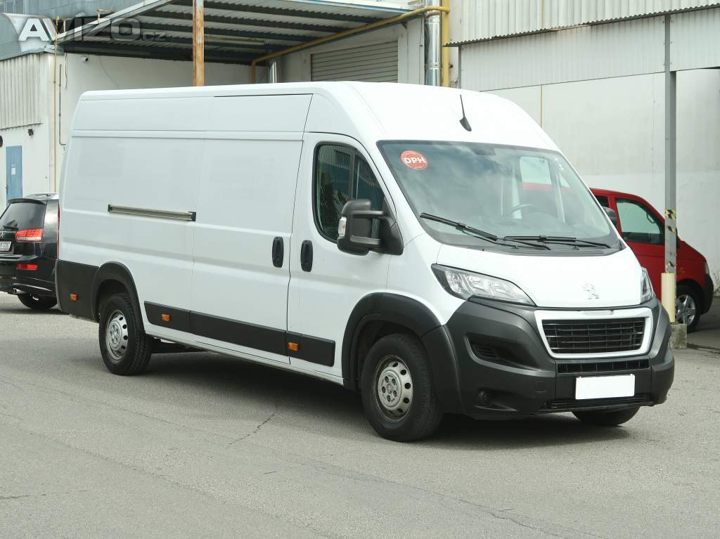 Peugeot Boxer 2.2 BlueHDi
