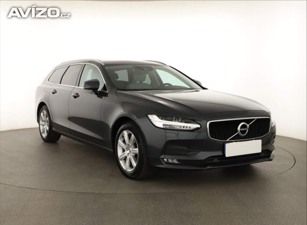 Volvo V90 D4