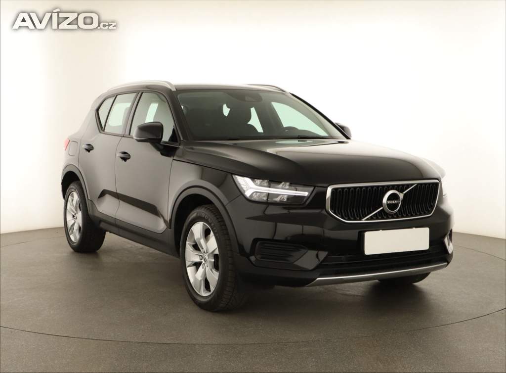 Volvo XC40 T4