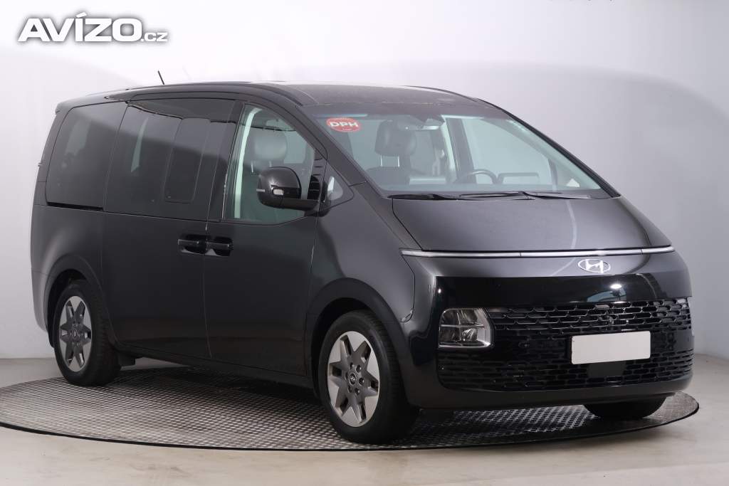 Hyundai Staria 2.2 CRDi