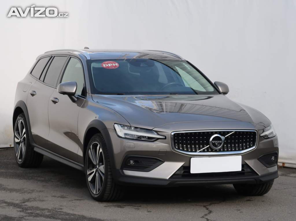 Volvo V60 Cross Country B4 2.0 AWD