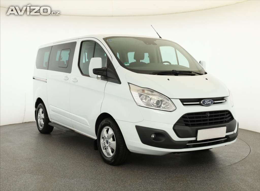 Ford Tourneo Custom 2.0 EcoBlue