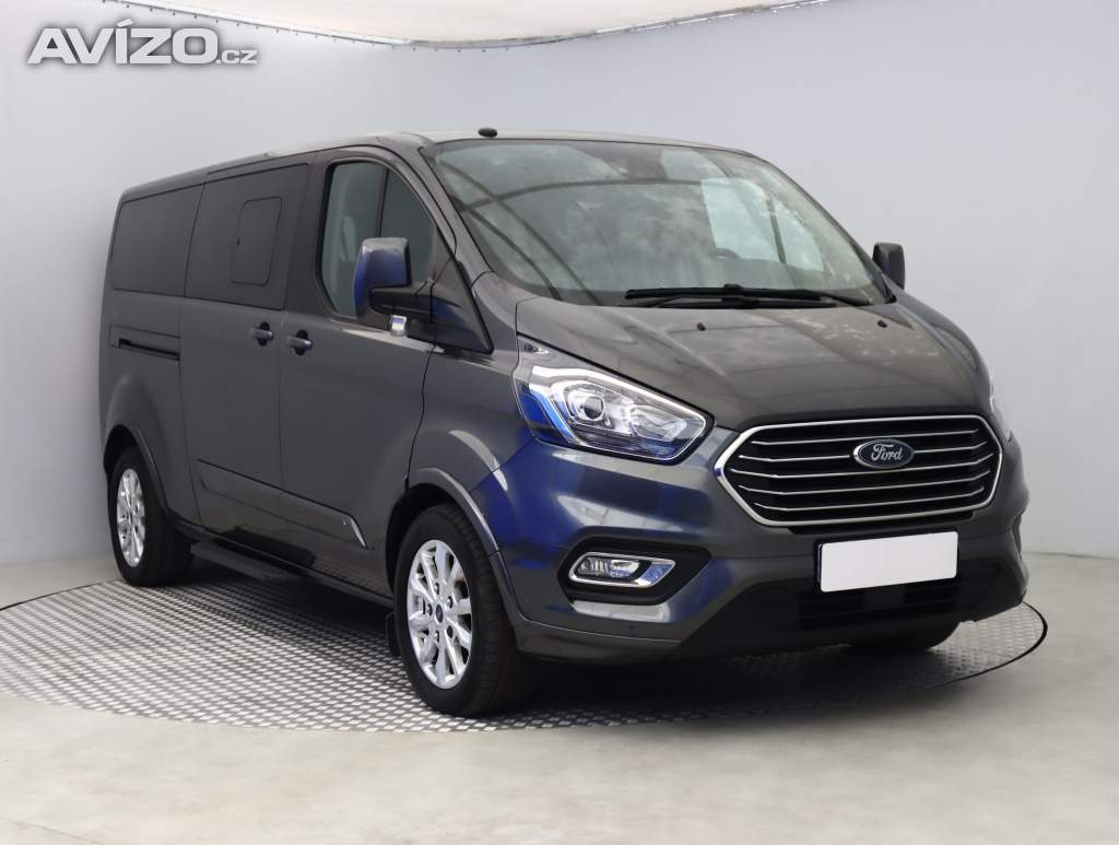 Ford Tourneo Custom 2.0 EcoBlue