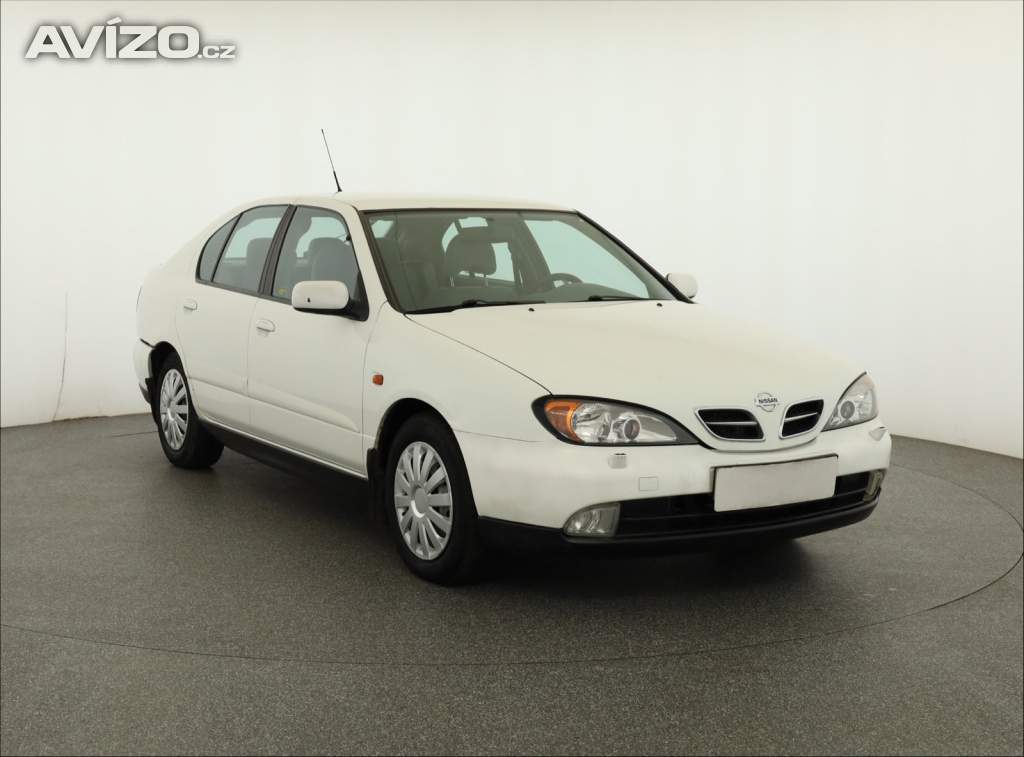 Nissan Primera 1.8 16V