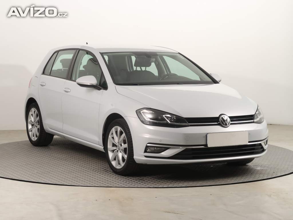 Volkswagen Golf 1.0 TSI
