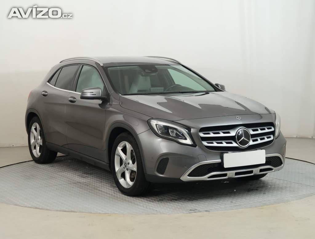 Mercedes-Benz GLA GLA 200d 4MATIC
