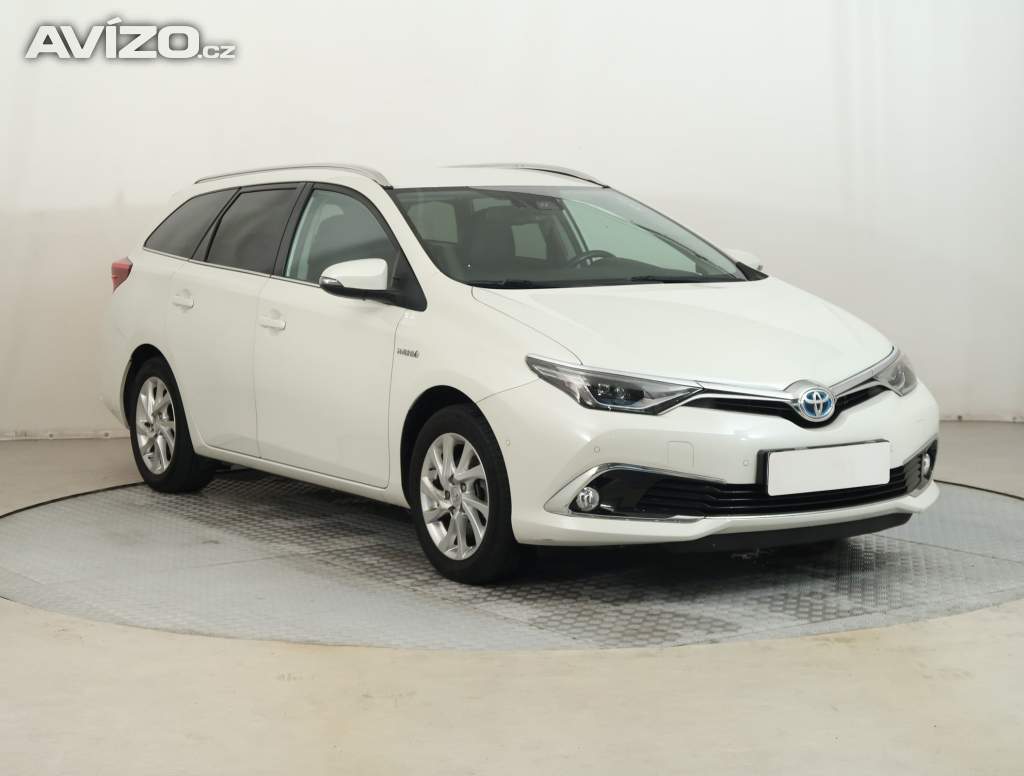 Toyota Auris Hybrid