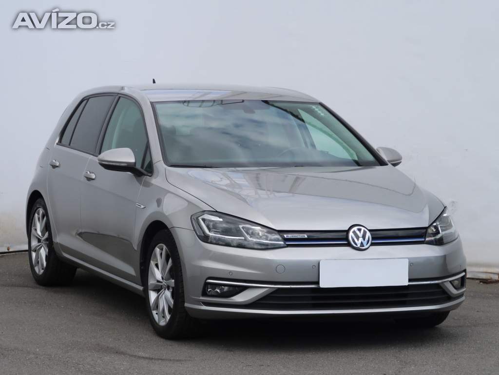 Volkswagen Golf 1.5 TSI