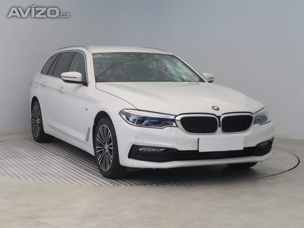 BMW Řada 5 530i