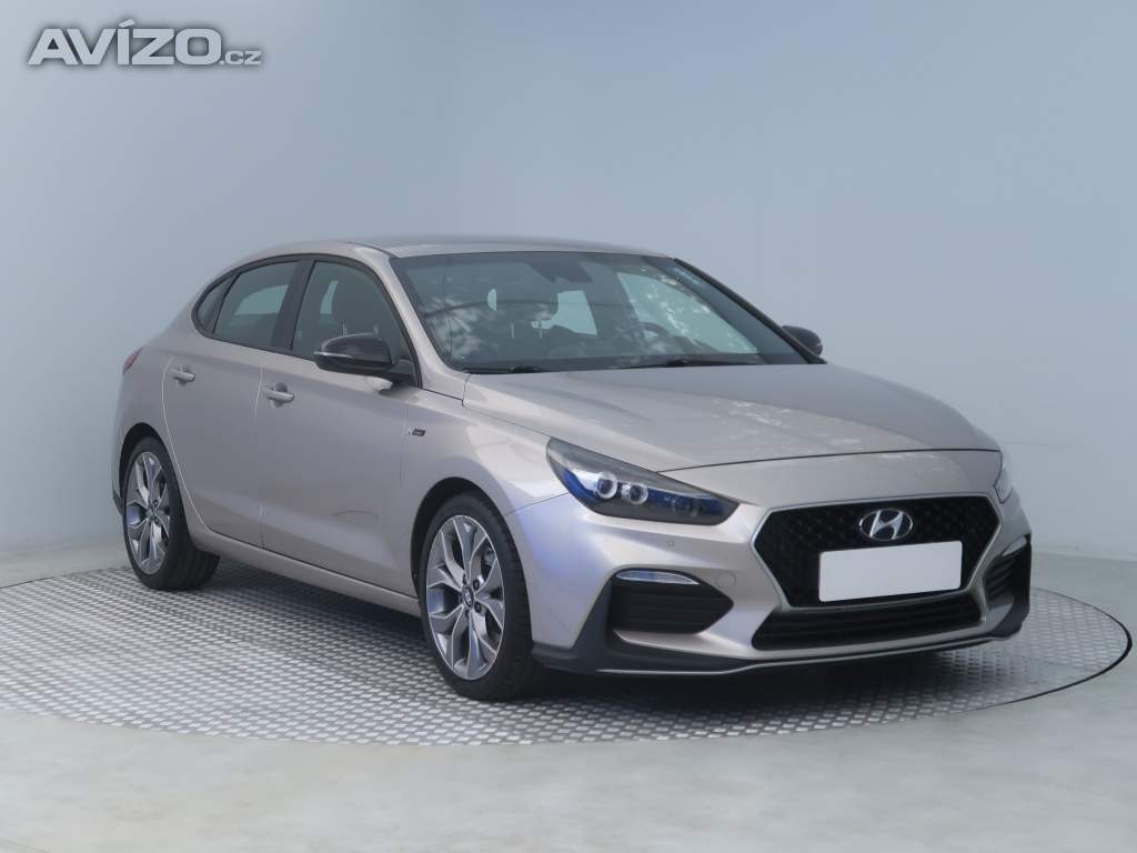 Hyundai i30 Fastback 1.4 T-GDI