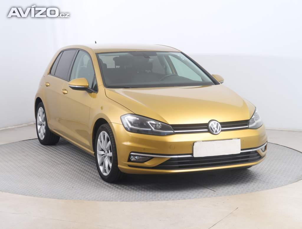 Volkswagen Golf 1.0 TSI