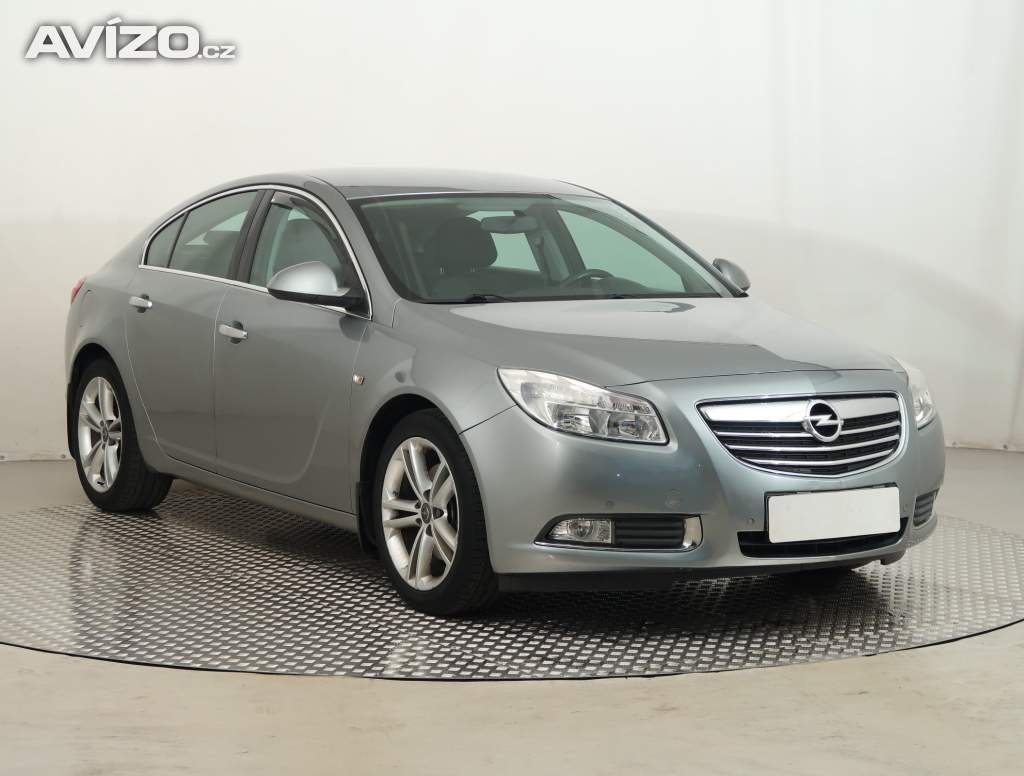 Opel Insignia 1.8