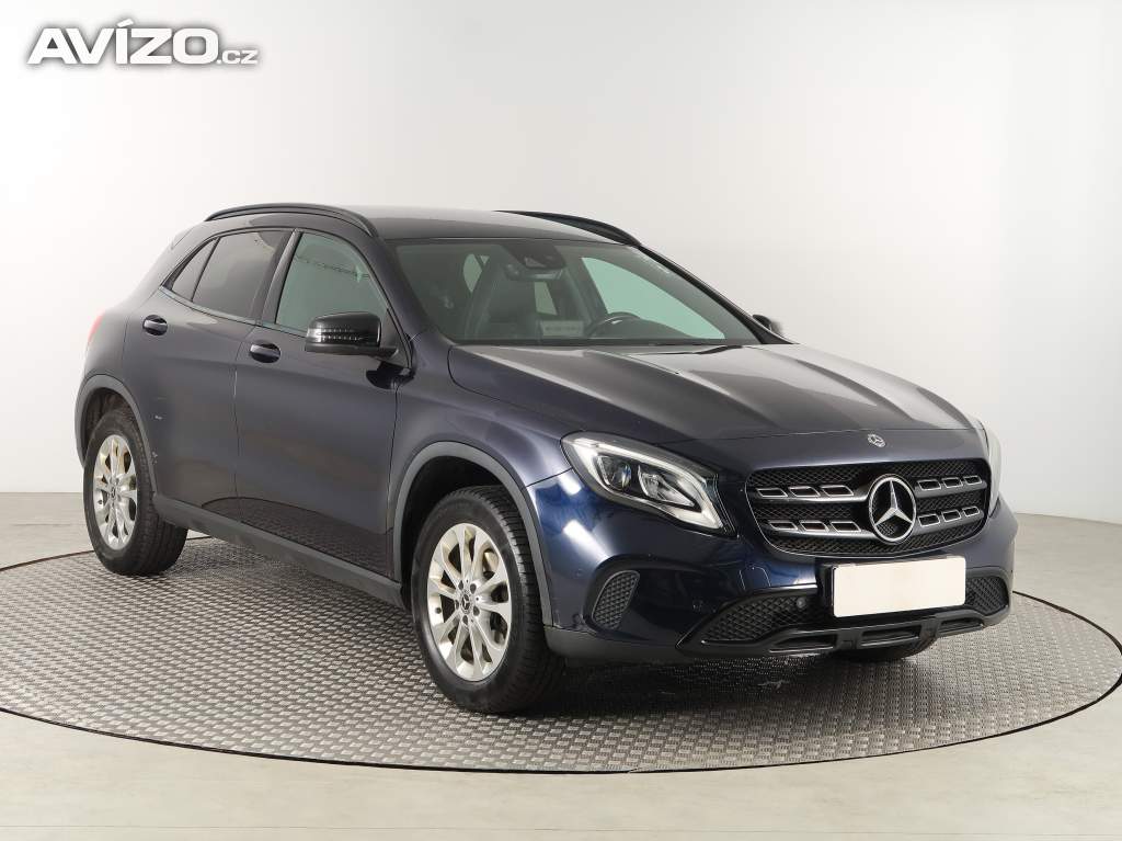 Mercedes-Benz GLA GLA 200d 4MATIC