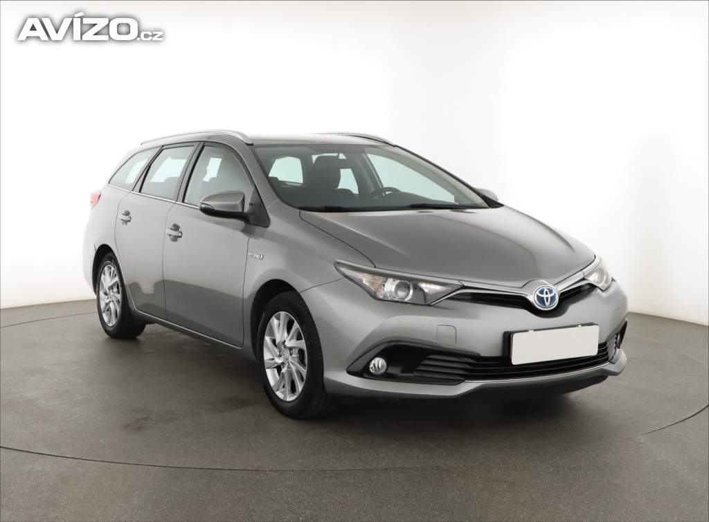 Toyota Auris Hybrid