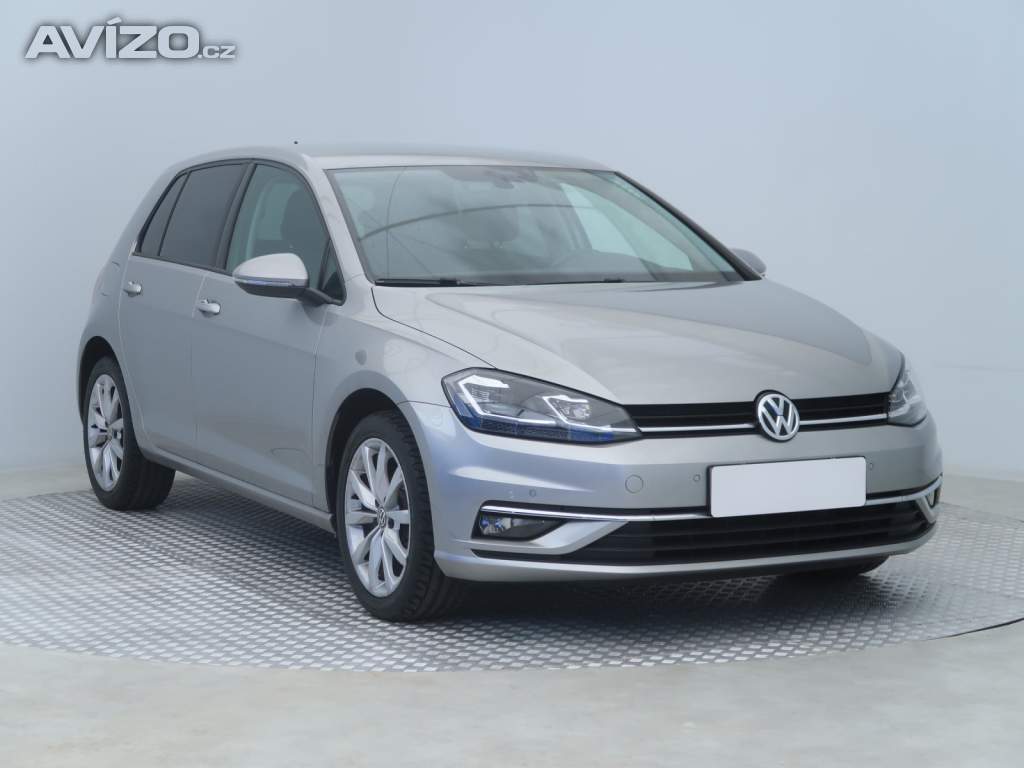 Volkswagen Golf 1.0 TSI