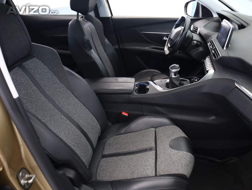 Peugeot 3008 2.0 BlueHDi