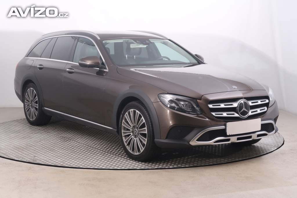 Mercedes-Benz Třídy E E 220 d 4MATIC