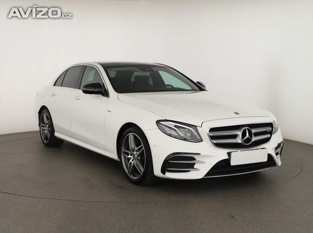 Mercedes-Benz Třídy E E 200