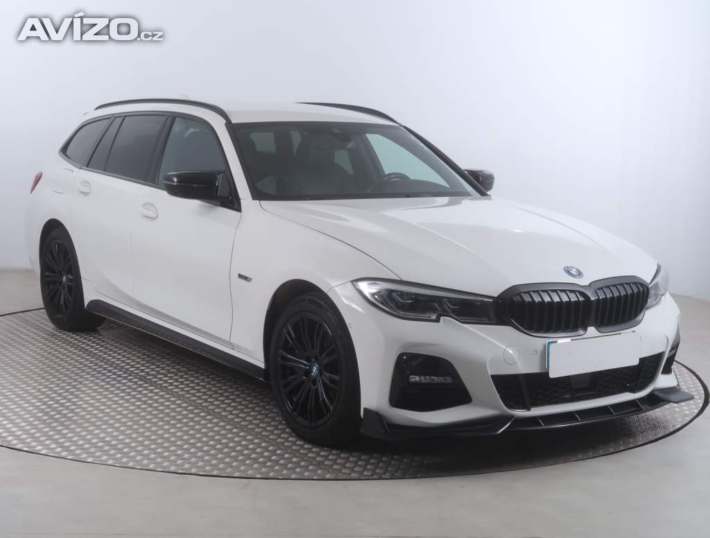 BMW Řada 3 330 e xDrive
