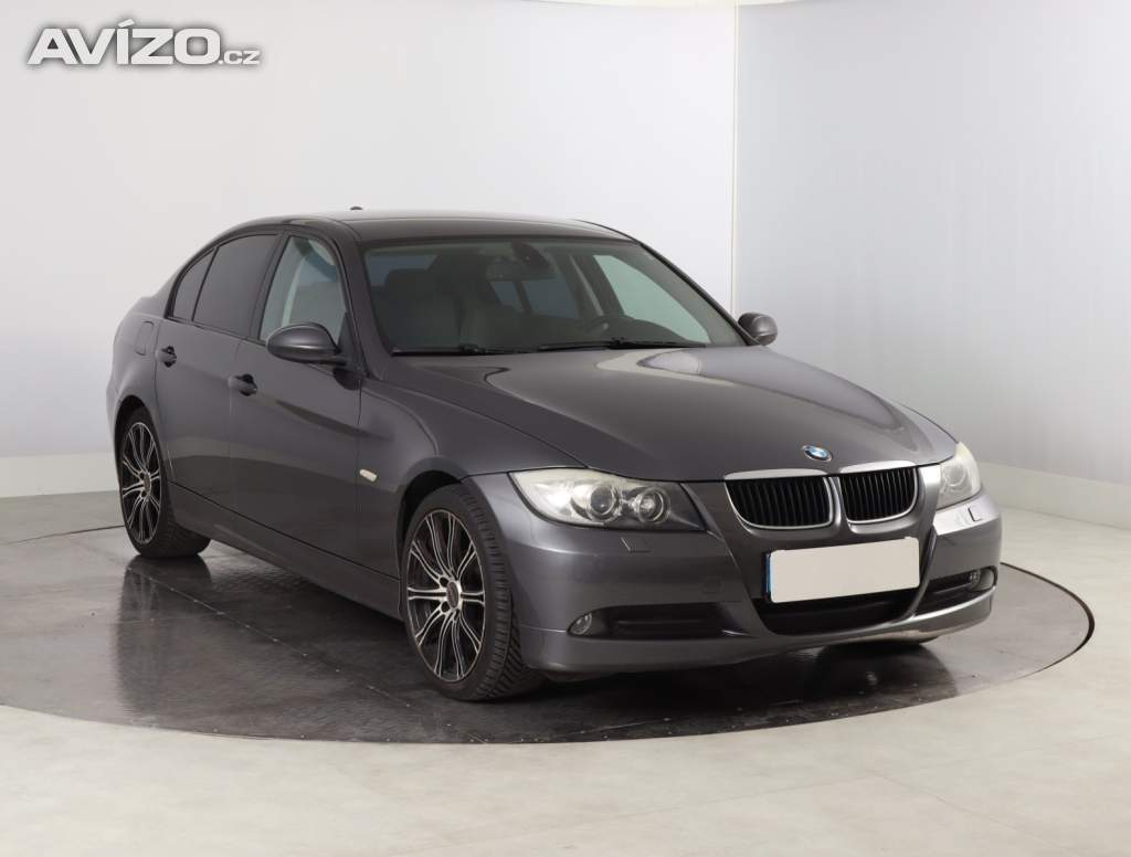 BMW Řada 3 318 i
