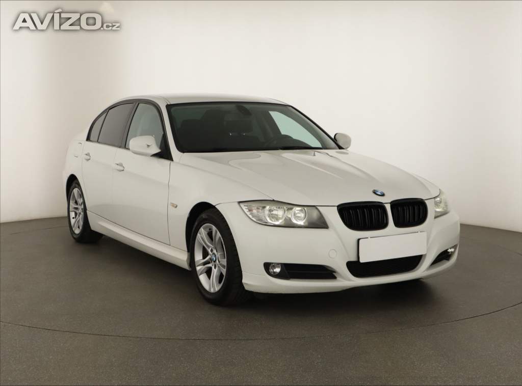 BMW Řada 3 318 i
