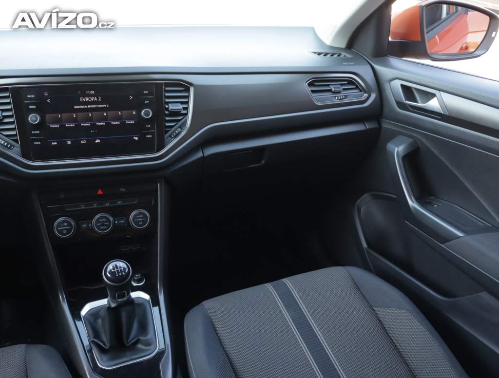 Foto inzerátu Volkswagen T-Roc 1.0 TSI