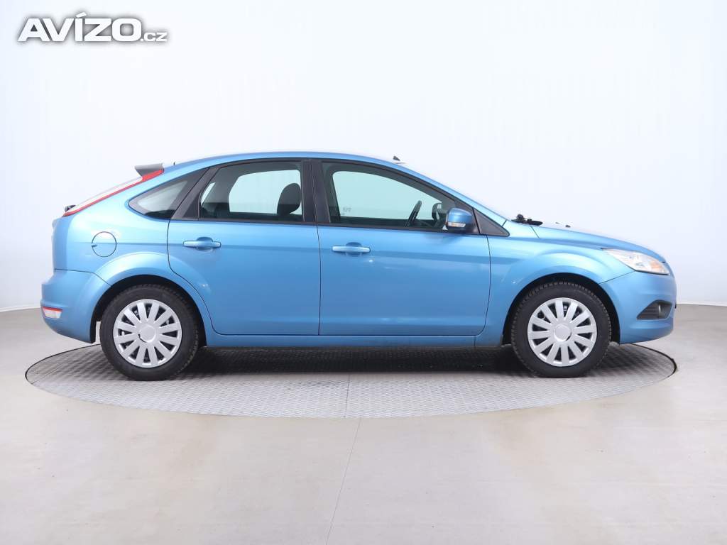 Foto inzerátu Ford Focus 1.6 16V