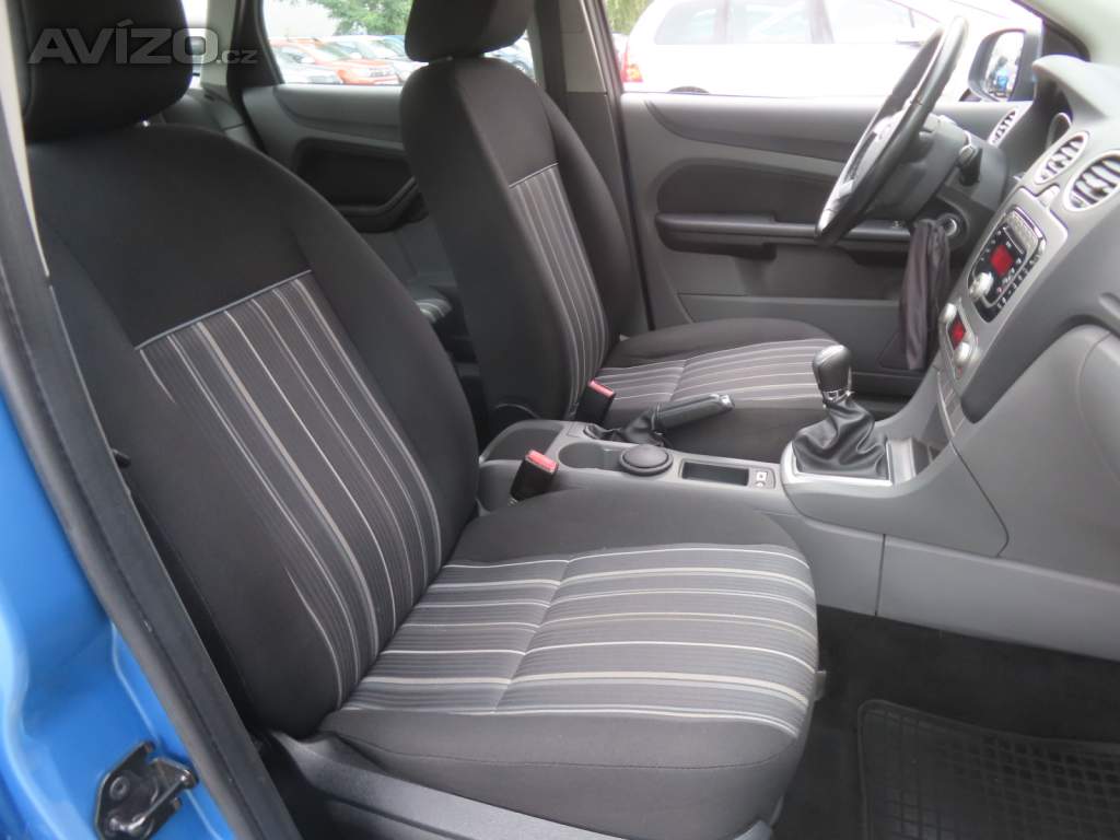 Foto inzerátu Ford Focus 1.6 16V