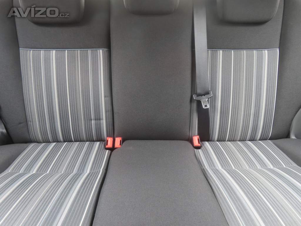 Foto inzerátu Ford Focus 1.6 16V