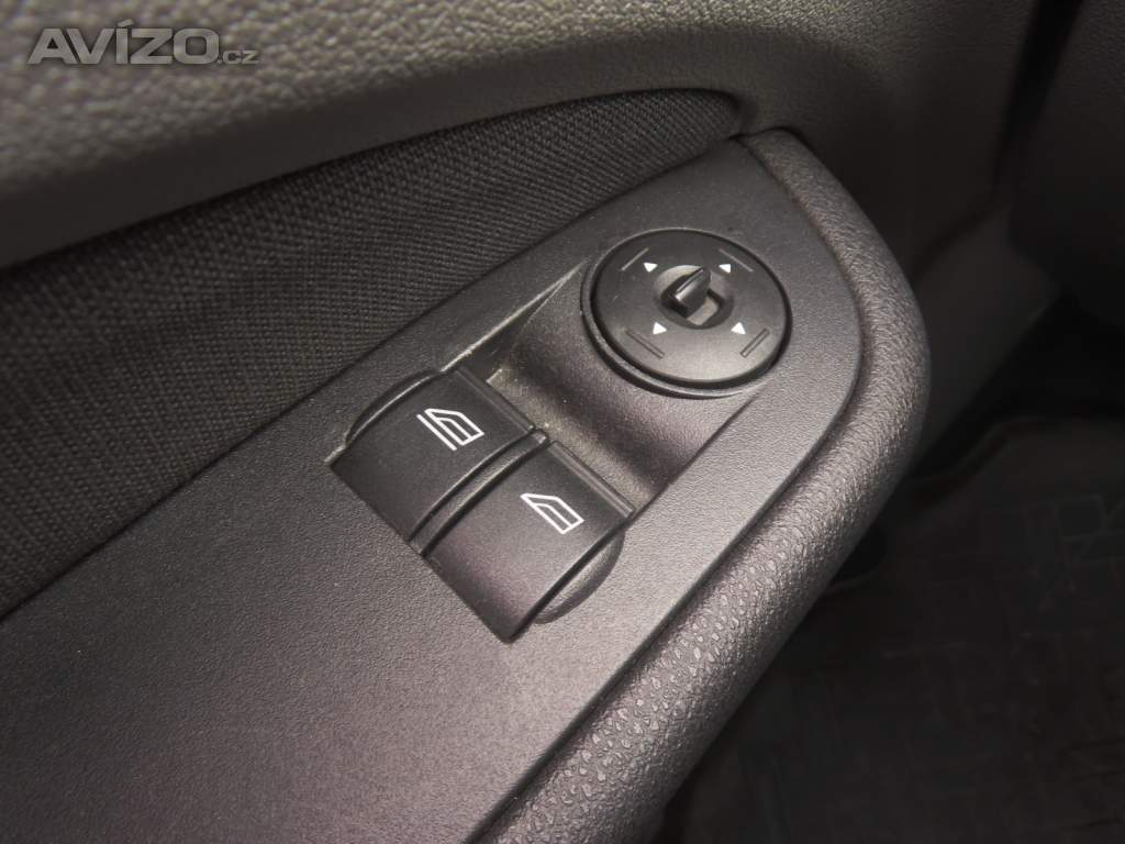 Foto inzerátu Ford Focus 1.6 16V