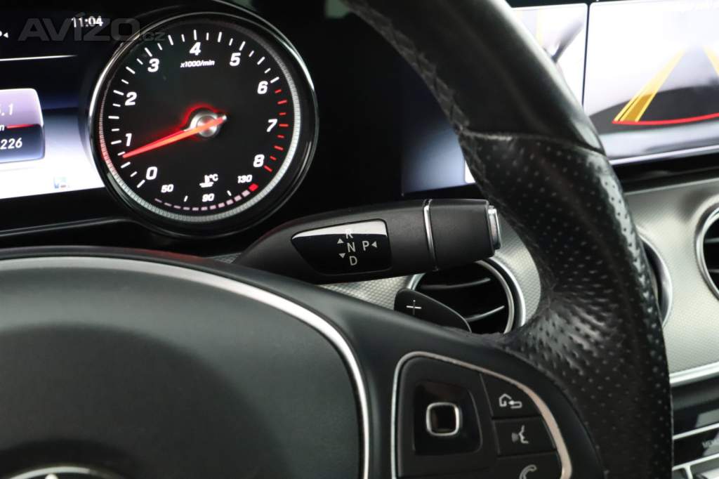 Foto inzerátu Mercedes-Benz Třídy E E 400 4MATIC