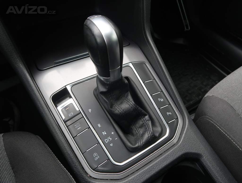 Foto inzerátu Volkswagen Golf Sportsvan 1.6 TDI