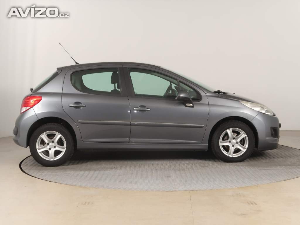 Foto inzerátu Peugeot 207 1.4