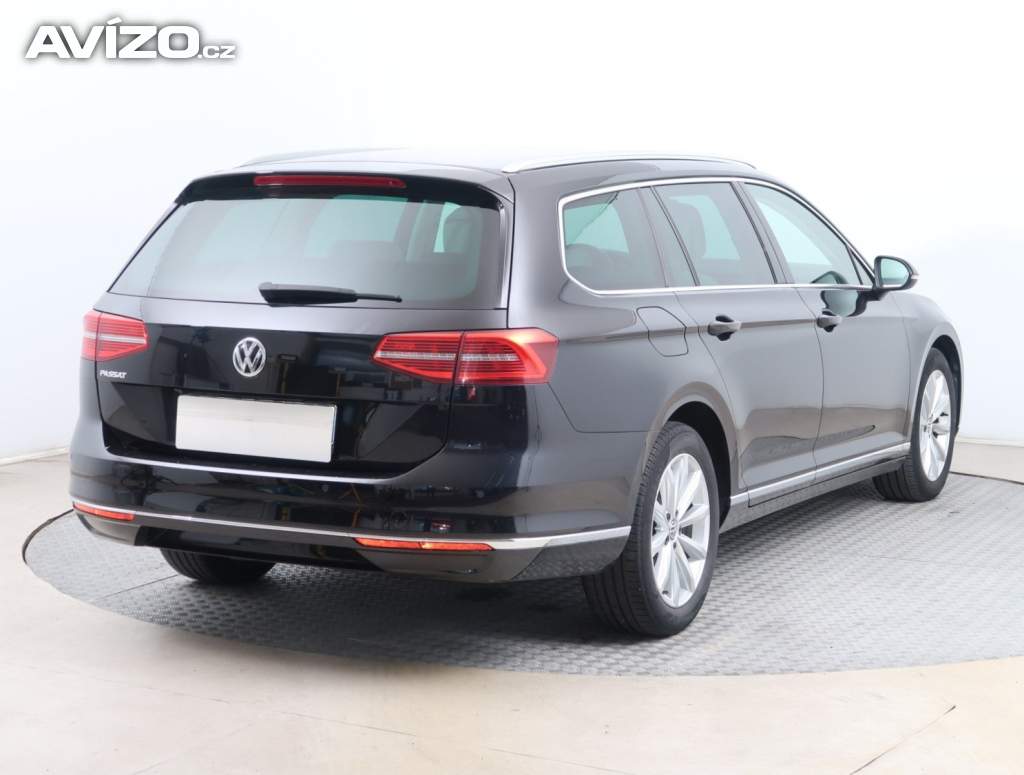 Foto inzerátu Volkswagen Passat 2.0 TDI