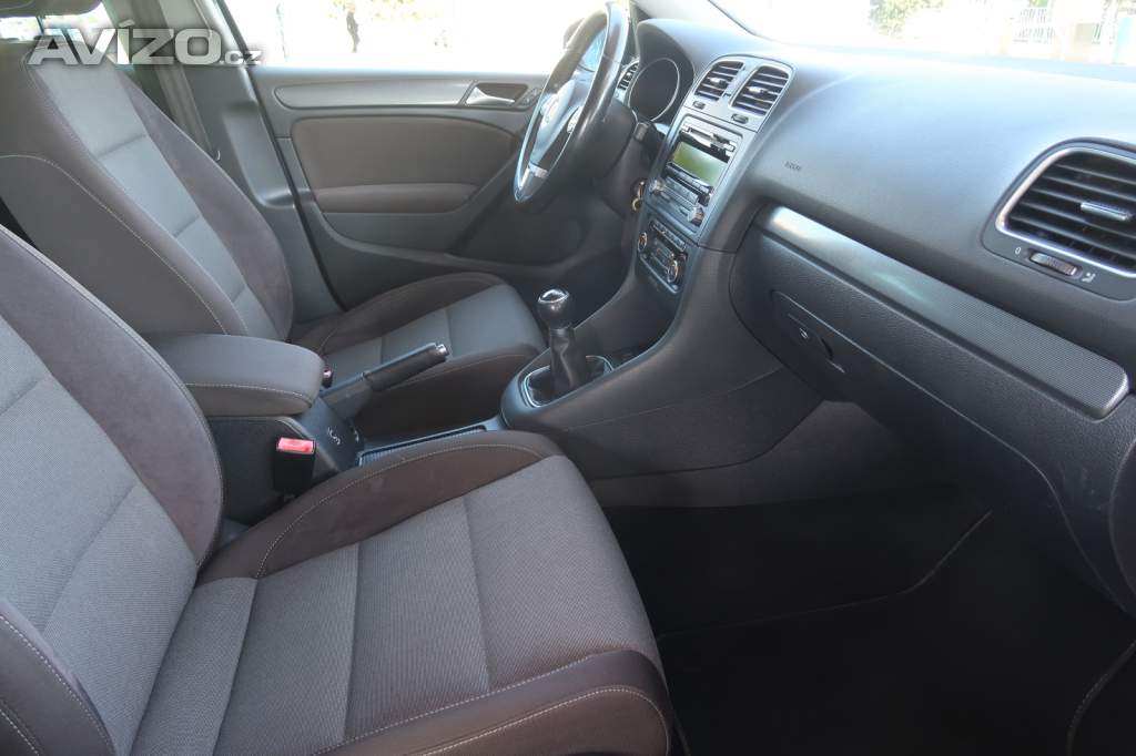 Foto inzerátu Volkswagen Golf 1.2 TSI