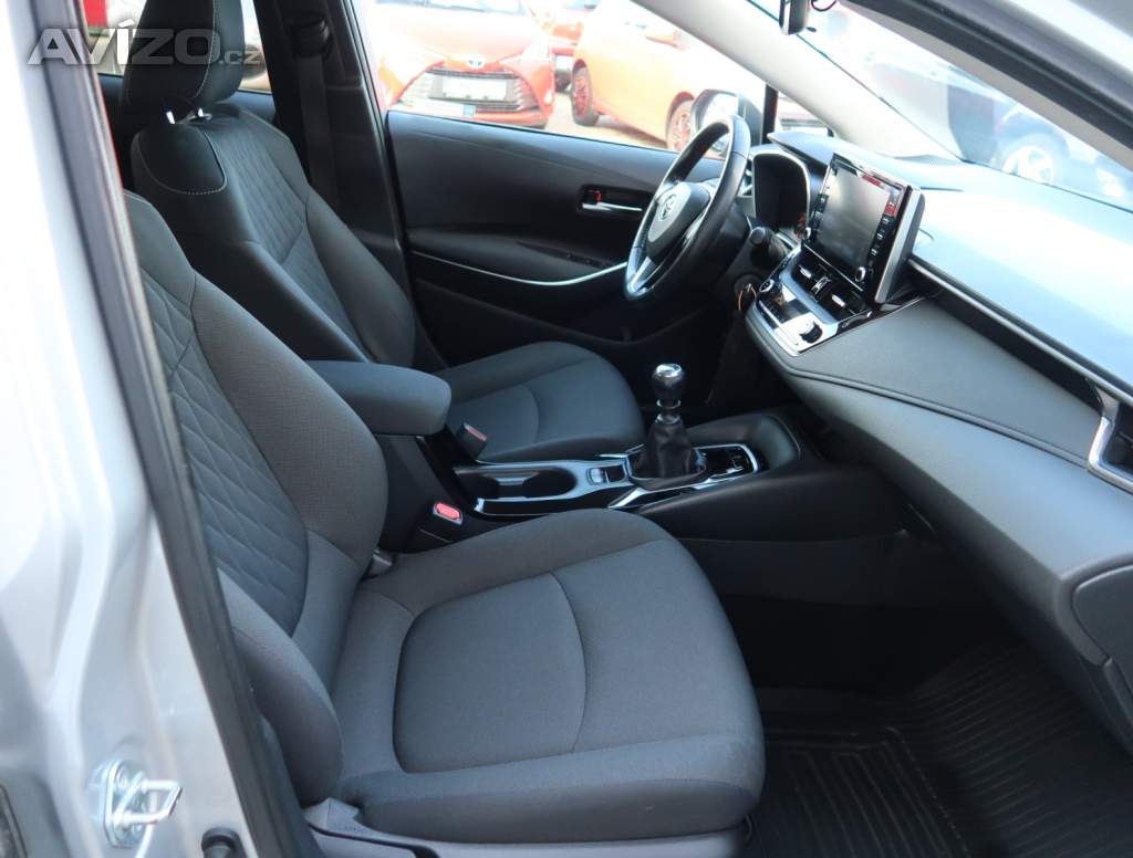 Foto inzerátu Toyota Corolla 1.6 Valvematic