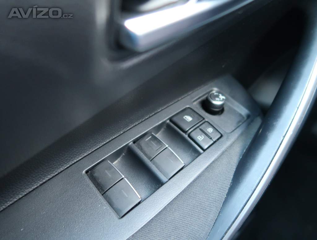 Foto inzerátu Toyota Corolla 1.6 Valvematic