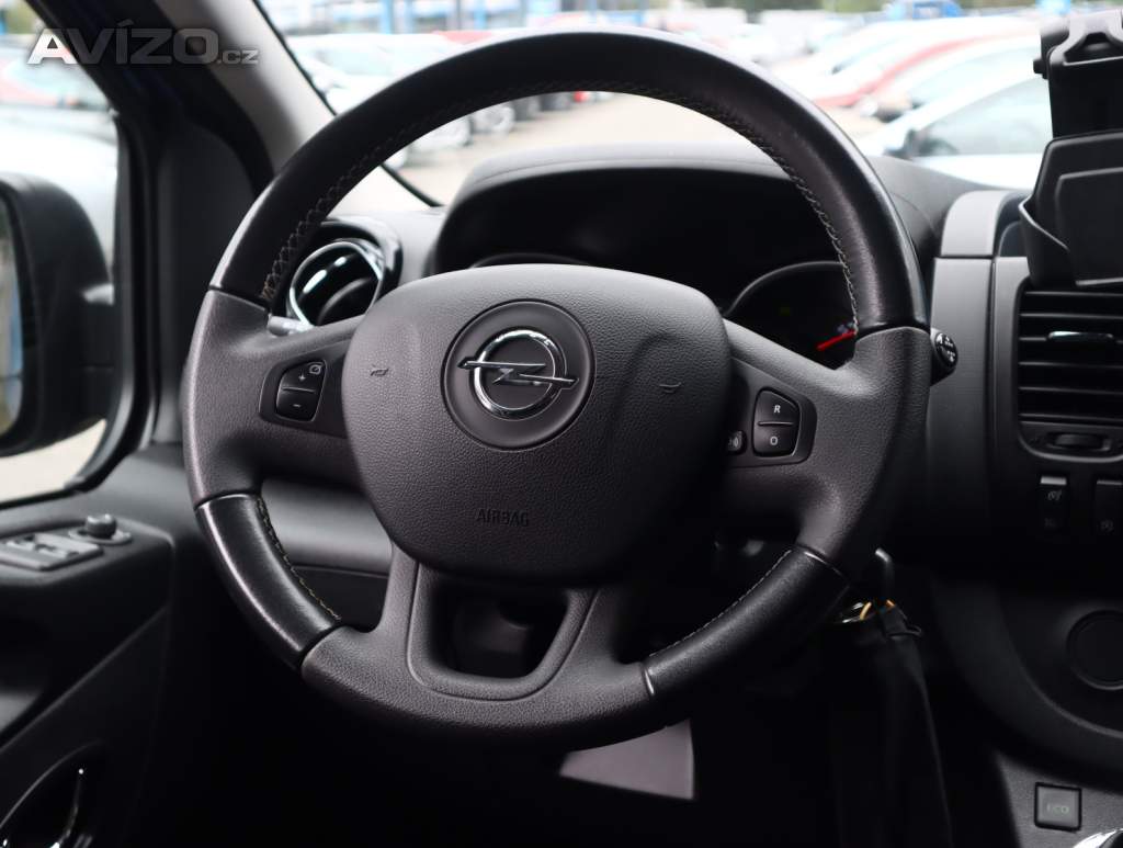 Foto inzerátu Opel Vivaro 1.6 BiCDTI