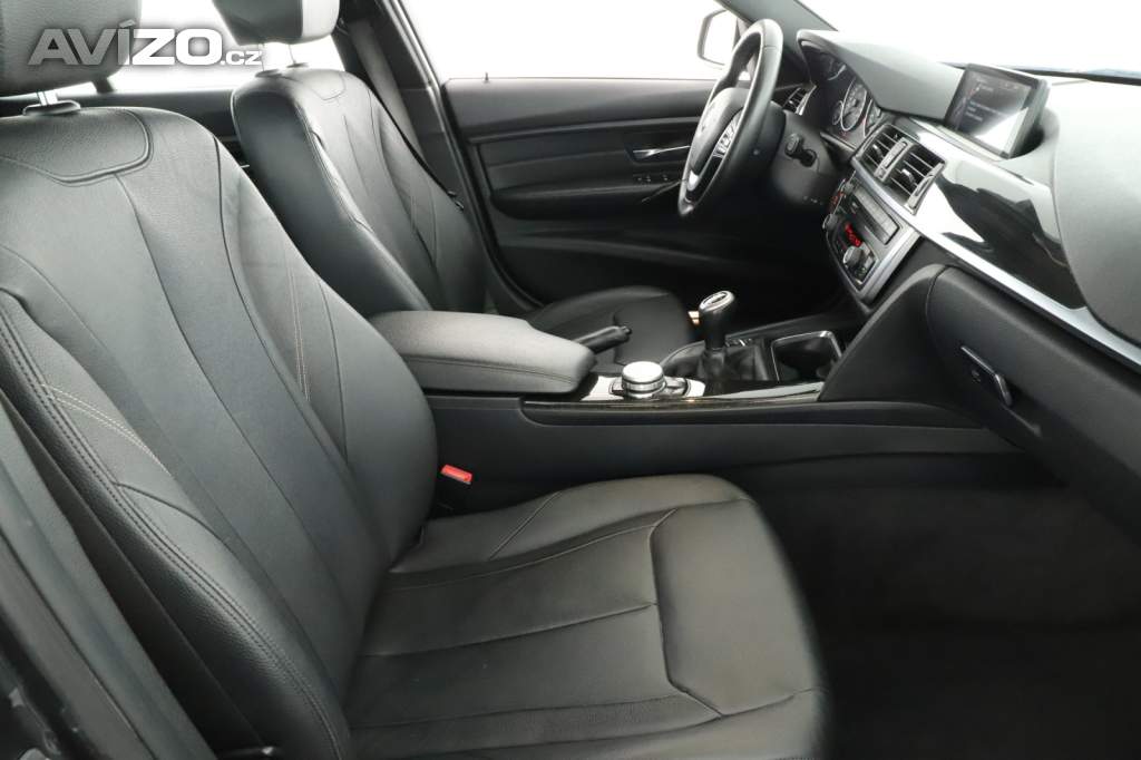 Foto inzerátu BMW Řada 3 318 d