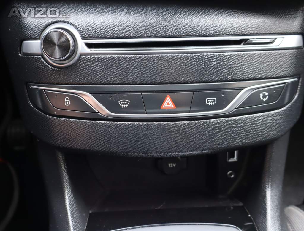 Foto inzerátu Peugeot 308 1.6 BlueHDi