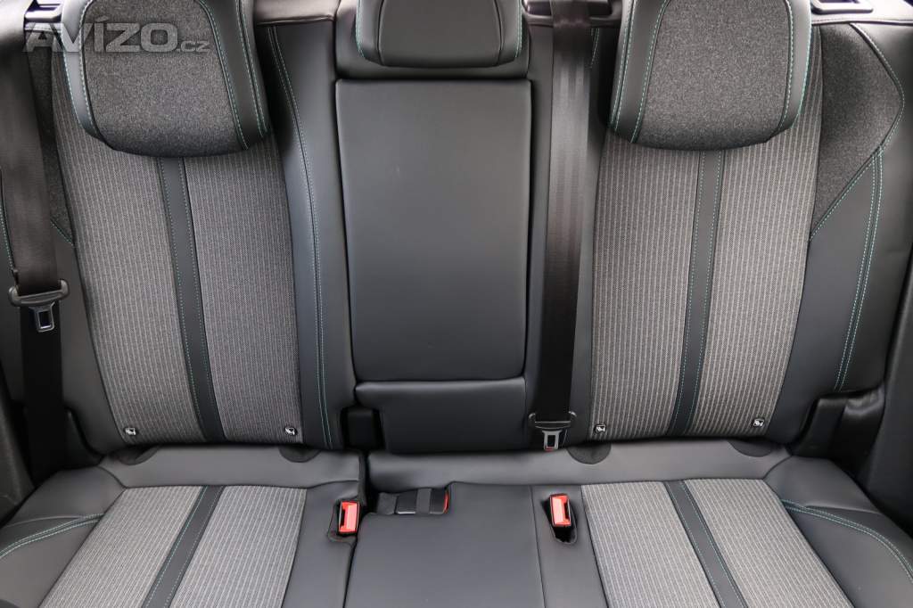 Foto inzerátu Peugeot 3008 1.5 BlueHDi