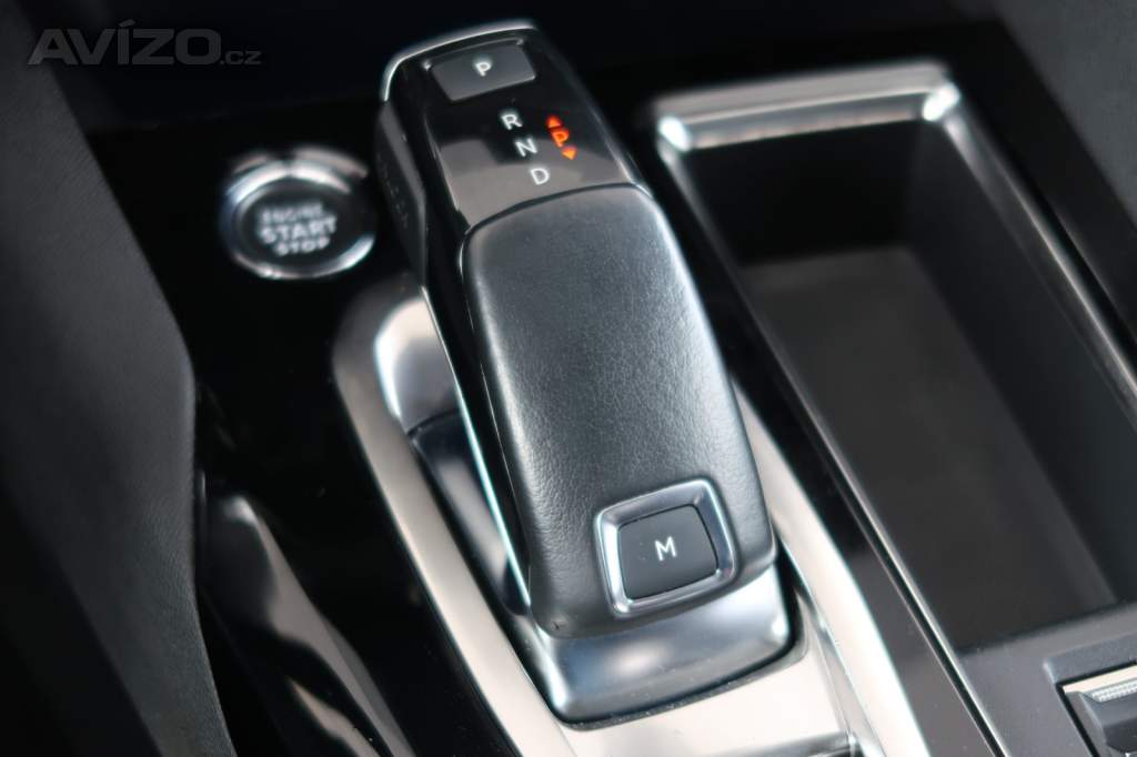 Foto inzerátu Peugeot 3008 1.5 BlueHDi