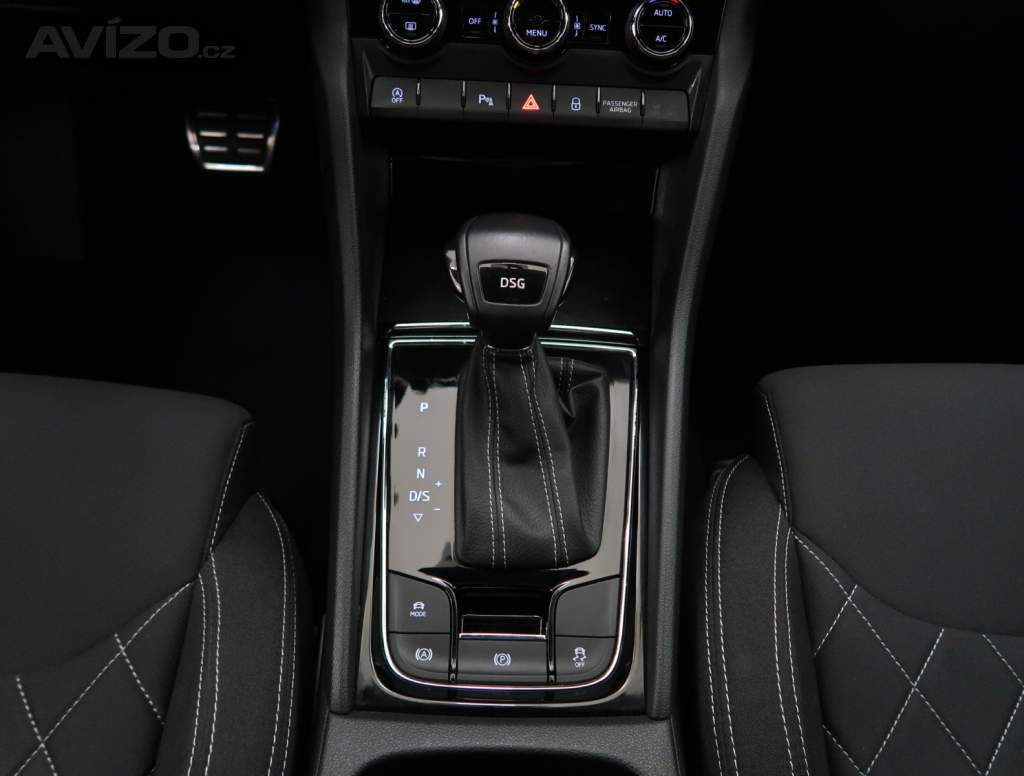 Foto inzerátu Škoda Karoq 1.5 TSI