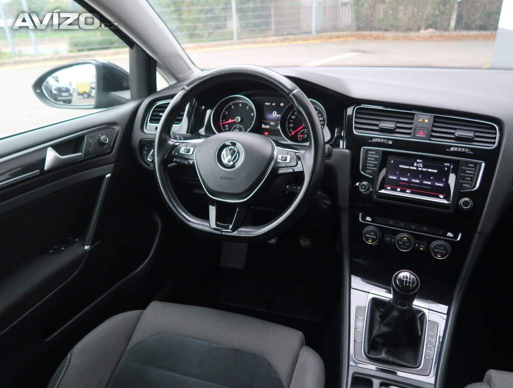 Foto inzerátu Volkswagen Golf 1.4 TSI