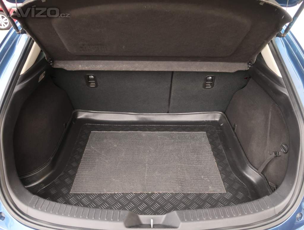 Foto inzerátu Mazda 3 2.0 Skyactiv-G